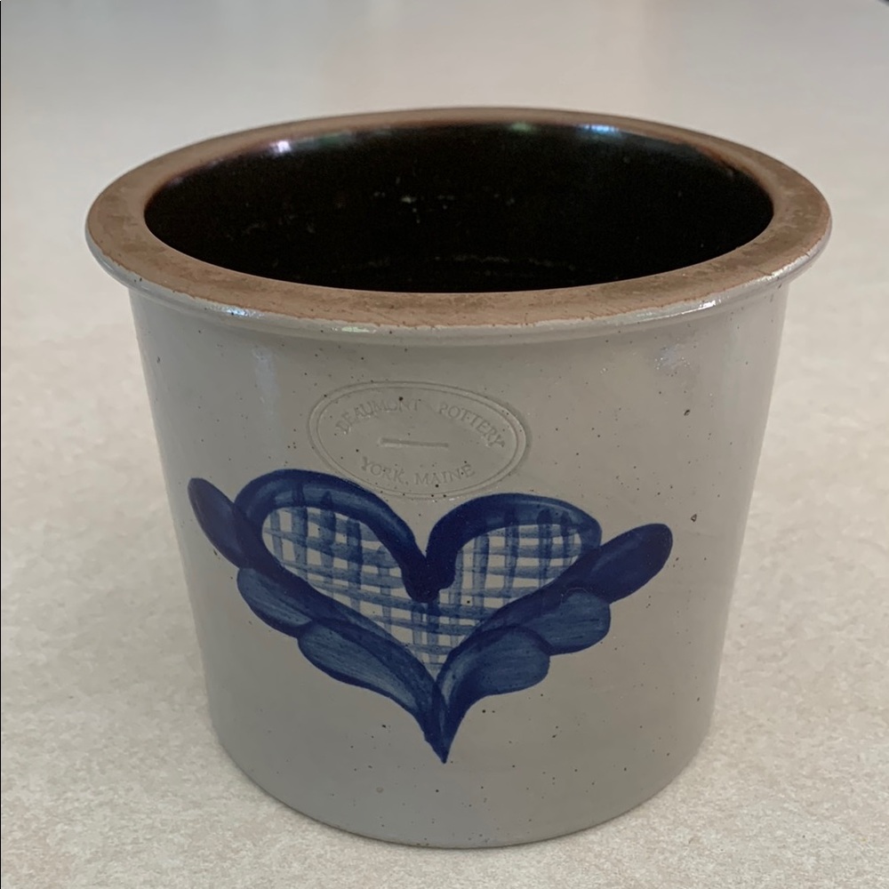 1988 Beaumont Pottery Crock with Heart